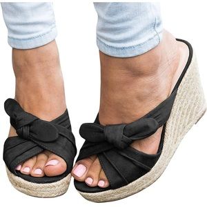 NWT Espadrilles Slip on Wedge Sandals